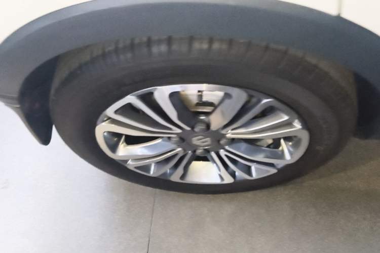 Used Leapmotor T03 2024 310 Comfort Edition Right Rear Wheel Hub