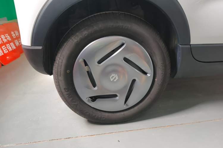 Used Leapmotor T03 2024 200 Lite Edition Right Rear Wheel Hub