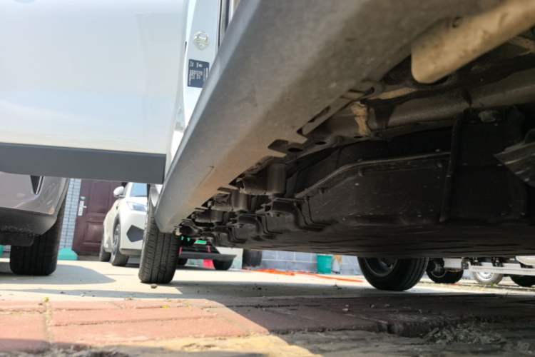 Used Leapmotor T03 2024 310 Comfort Edition Right Side Sill