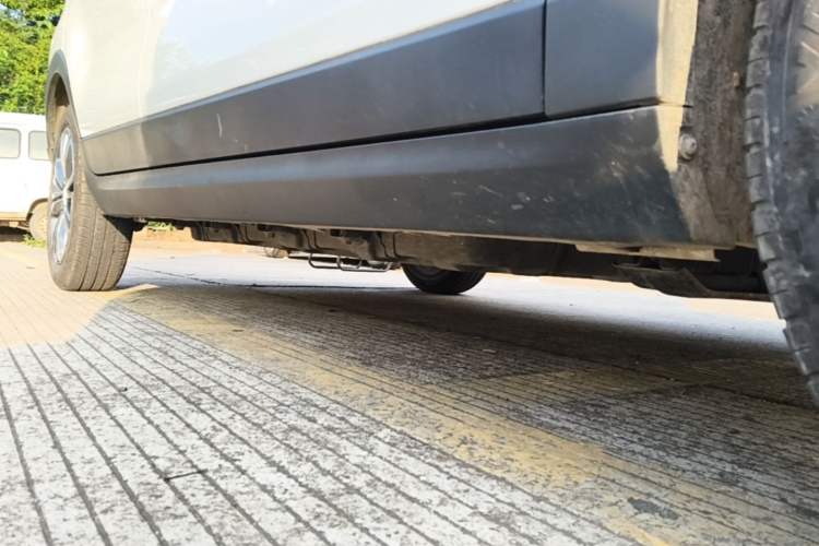 Used Leapmotor T03 2024 310 Comfort Edition Right Side Sill