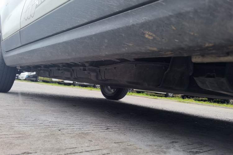 Used Leapmotor T03 2024 310 Comfort Edition Right Side Sill