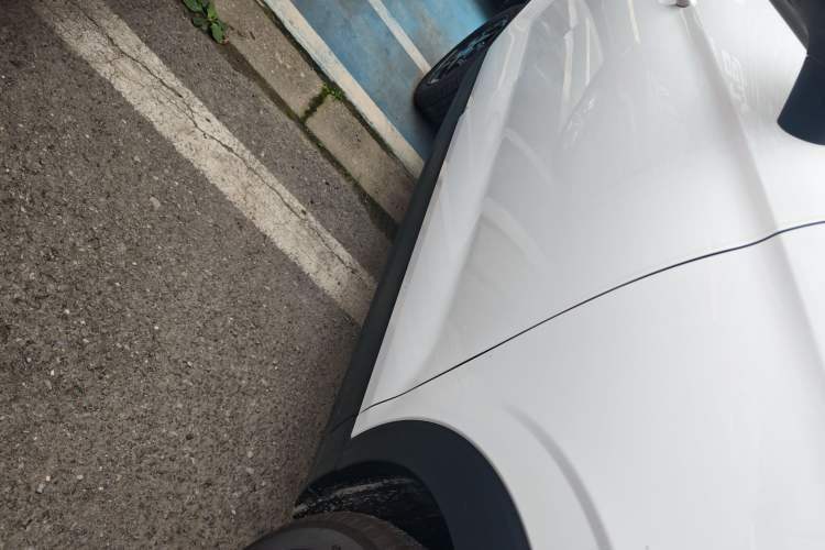Used Leapmotor T03 2024 310 Comfort Edition Right Side Sill