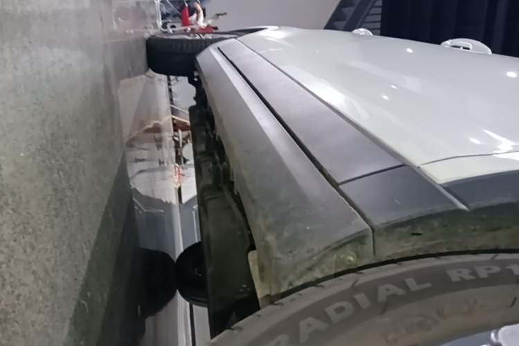 Used Leapmotor T03 2024 403 Comfort Edition Right Side Sill
