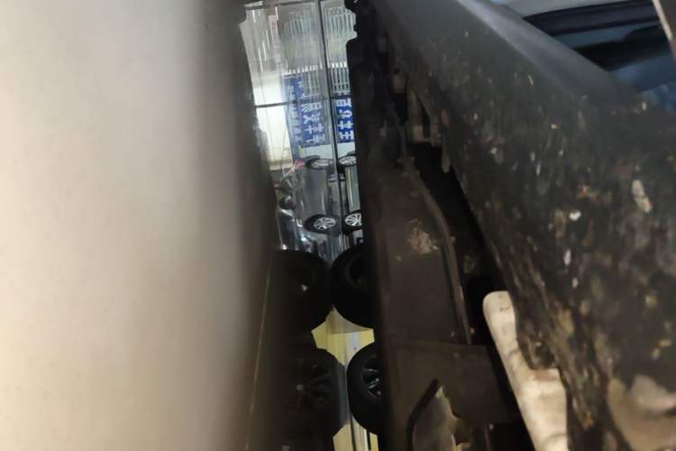 Used Leapmotor T03 2024 403 Comfort Edition Right Side Sill