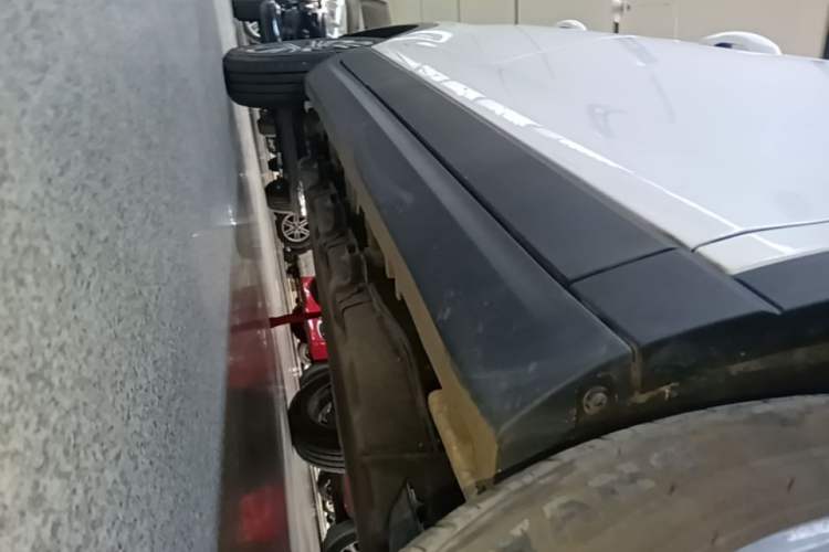 Used Leapmotor T03 2024 310 Comfort Edition Right Side Sill