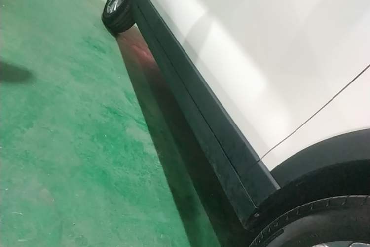 Used Leapmotor T03 2024 310 Comfort Edition Right Side Sill