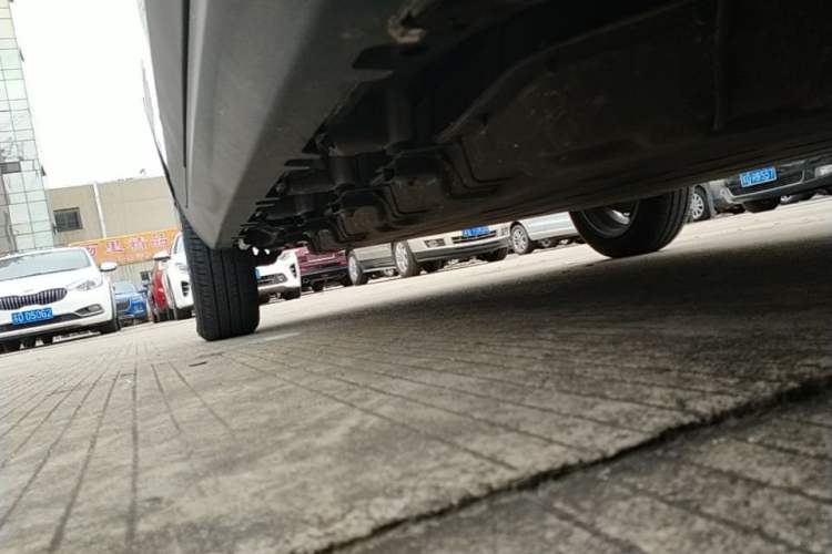 Used Leapmotor T03 2024 310 Comfort Edition Right Side Sill