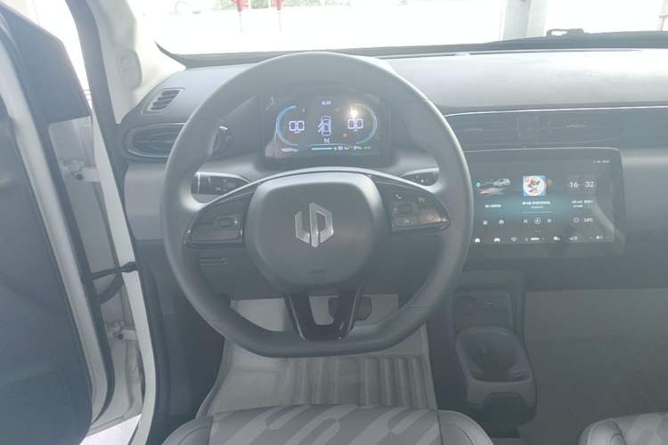 Used Leapmotor T03 2024 310 Comfort Edition Steering Wheel
