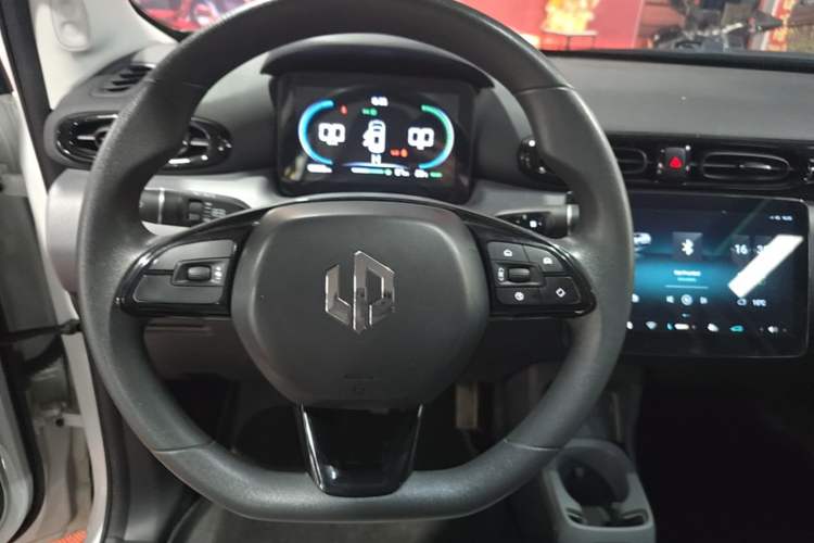 Used Leapmotor T03 2024 200 Lite Edition Steering Wheel