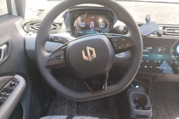 Used Leapmotor T03 2024 200 Lite Edition Steering Wheel