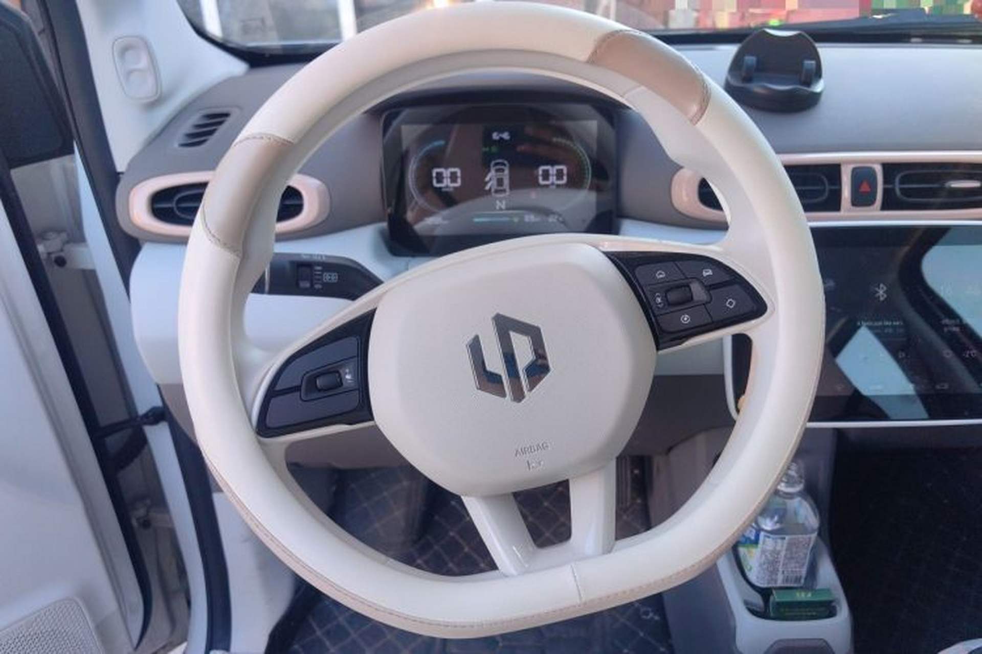 Used Leapmotor T03 2024 200 Lite Edition Steering Wheel