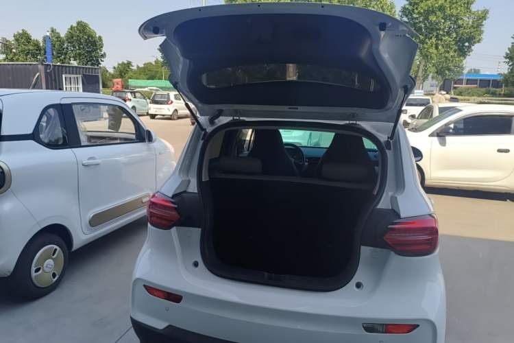 Used Leapmotor T03 2024 200 Lite Edition Trunk