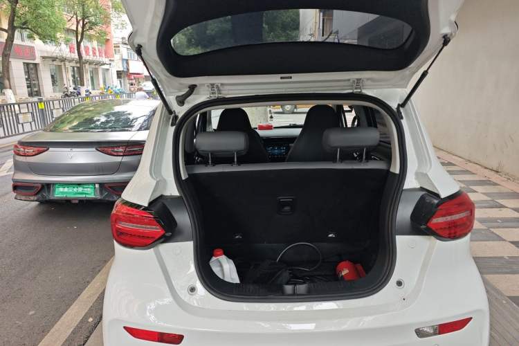 Used Leapmotor T03 2024 200 Lite Edition Trunk