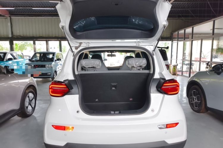 Used Leapmotor T03 2024 200 Lite Edition Trunk
