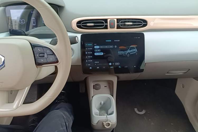 Used Leapmotor T03 2025 310 Comfort Edition Audio And AC Panel
