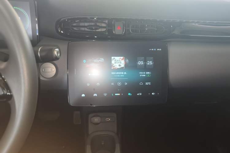 Used Leapmotor T03 2025 310 Comfort Edition Audio And AC Panel