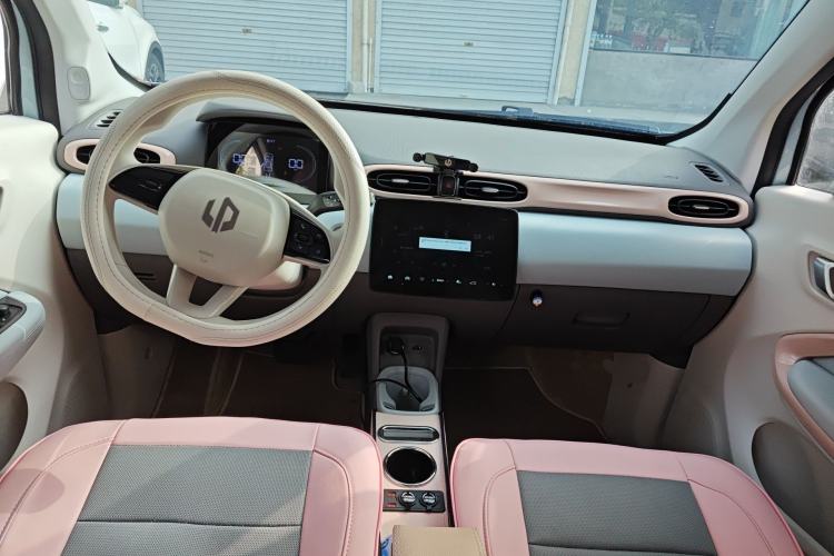 Used Leapmotor T03 2025 310 Comfort Edition Center Console