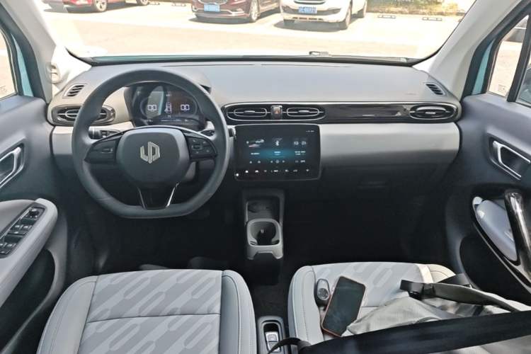 Used Leapmotor T03 2025 403 Comfort Edition Center Console