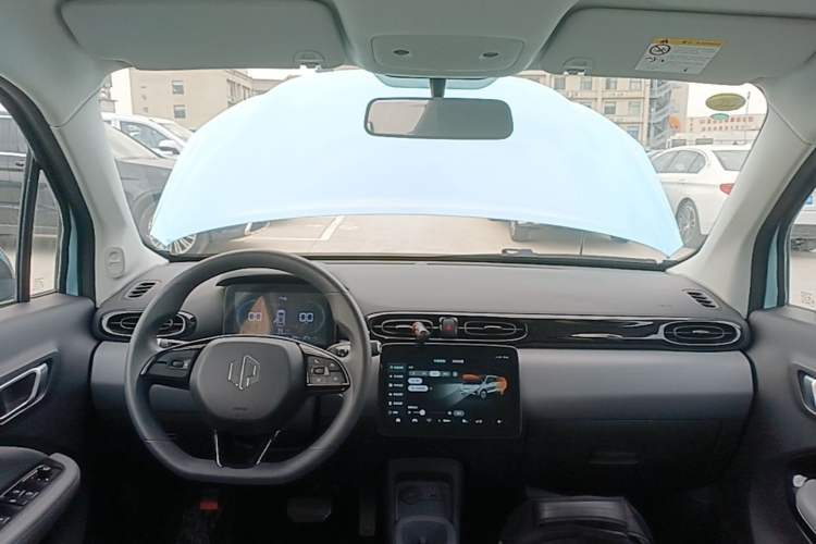 Used Leapmotor T03 2025 403 Comfort Edition Center Console