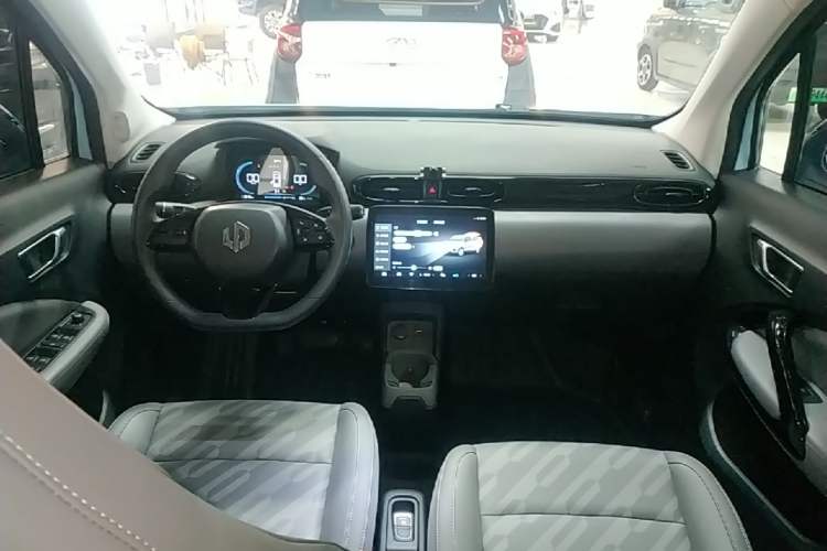 Used Leapmotor T03 2025 403 Comfort Edition Center Console