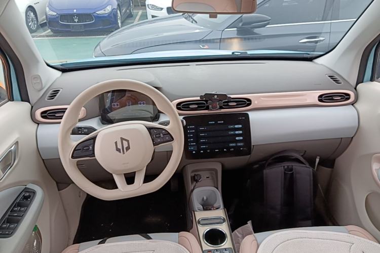 Used Leapmotor T03 2025 403 Comfort Edition Center Console