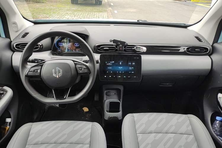 Used Leapmotor T03 2025 403 Comfort Edition Center Console