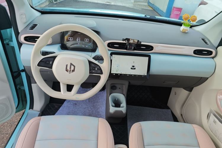Used Leapmotor T03 2025 403 Comfort Edition Center Console