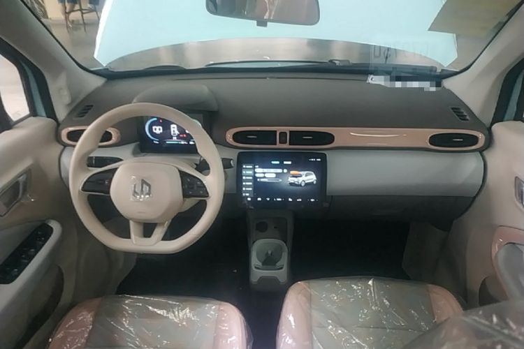 Used Leapmotor T03 2025 403 Comfort Edition Center Console