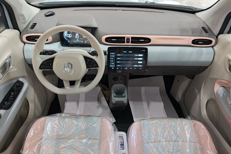 Used Leapmotor T03 2025 310 Comfort Edition Center Console