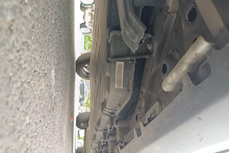 Used Leapmotor T03 2025 310 Comfort Edition Chassis Front Left