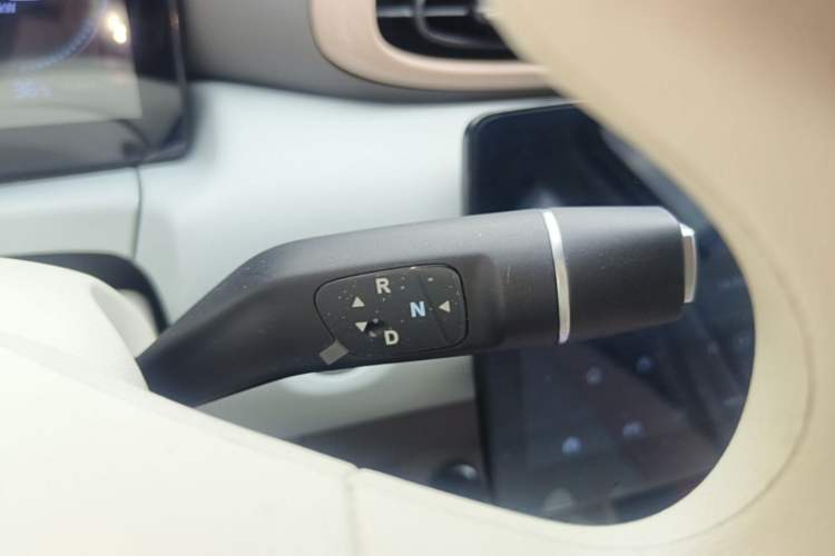 Used Leapmotor T03 2025 403 Comfort Edition Gear Lever
