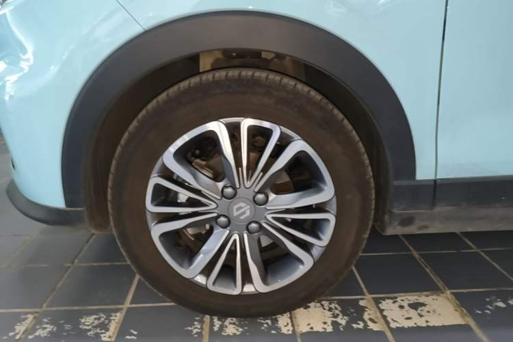 Used Leapmotor T03 2025 403 Comfort Edition Left Front Wheel Hub