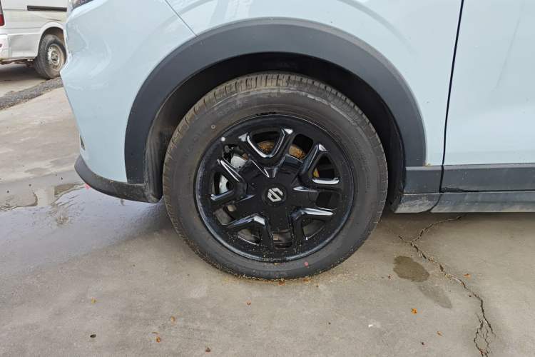 Used Leapmotor T03 2025 310 Comfort Edition Left Front Wheel Hub