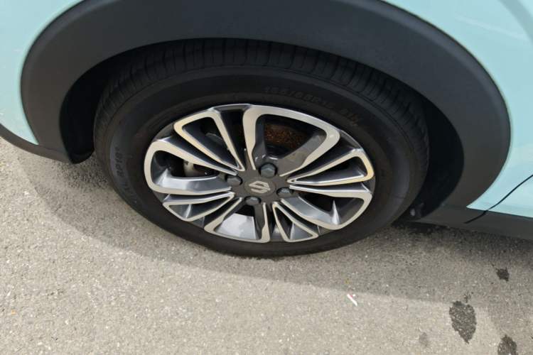 Used Leapmotor T03 2025 403 Comfort Edition Left Front Wheel Hub