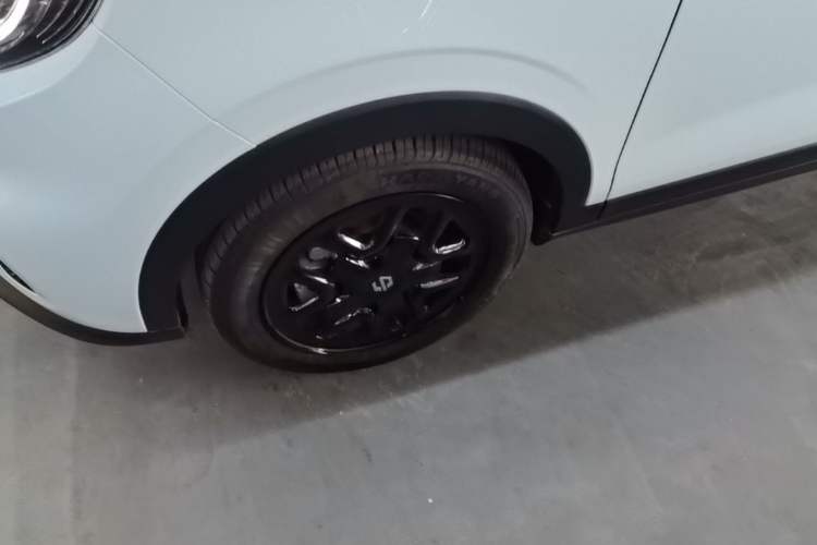 Used Leapmotor T03 2025 310 Comfort Edition Left Front Wheel Hub