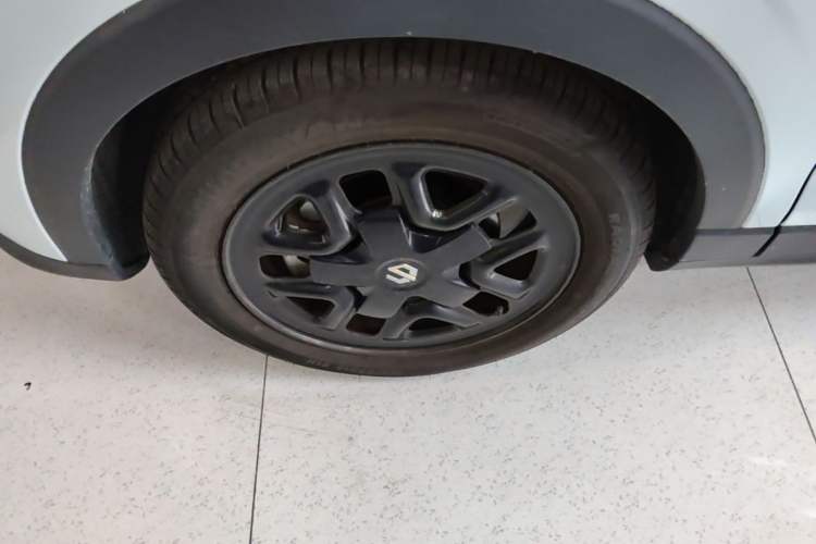 Used Leapmotor T03 2025 310 Comfort Edition Left Front Wheel Hub