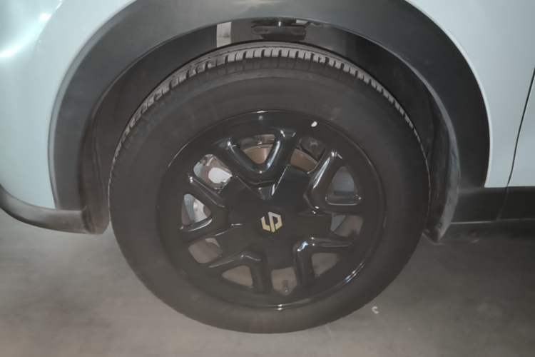 Used Leapmotor T03 2025 310 Comfort Edition Left Front Wheel Hub