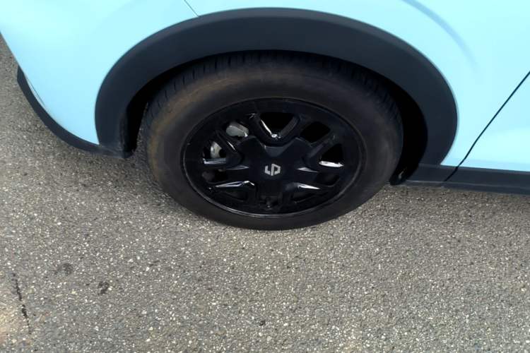 Used Leapmotor T03 2025 310 Comfort Edition Left Front Wheel Hub