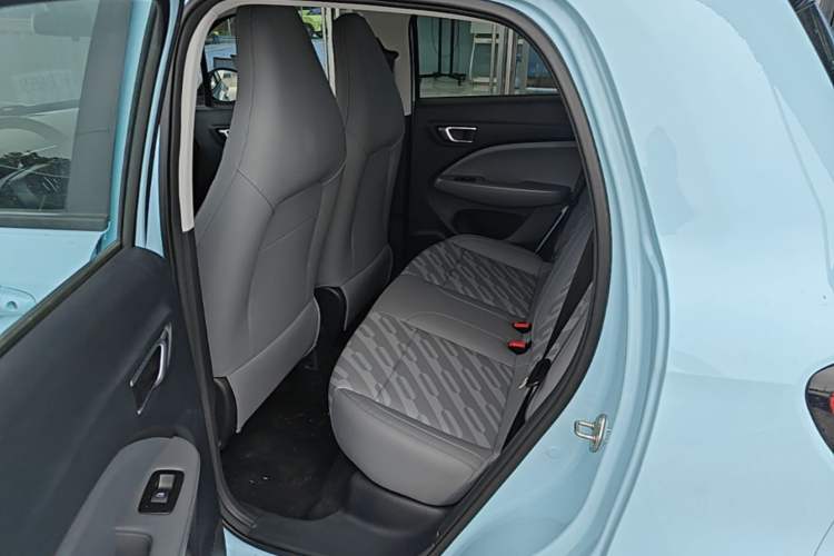 Used Leapmotor T03 2025 403 Comfort Edition Left Rear Seat
