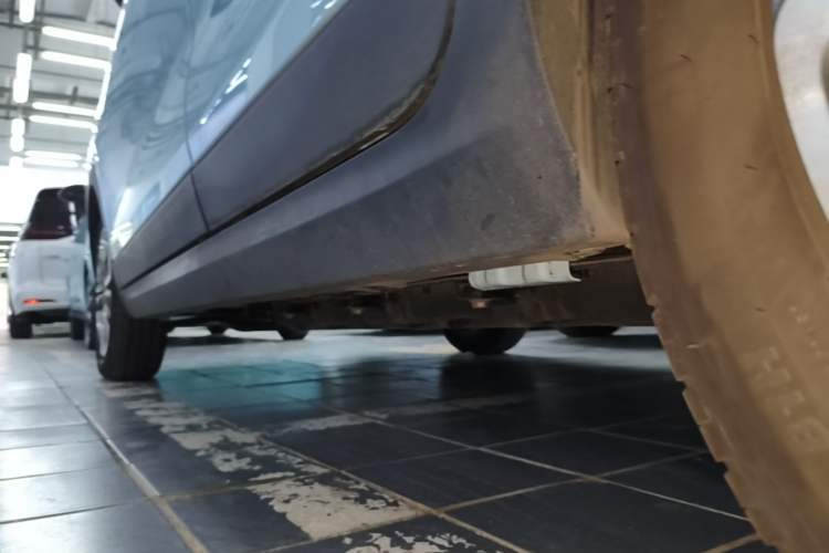 Used Leapmotor T03 2025 403 Comfort Edition Left Side Sill