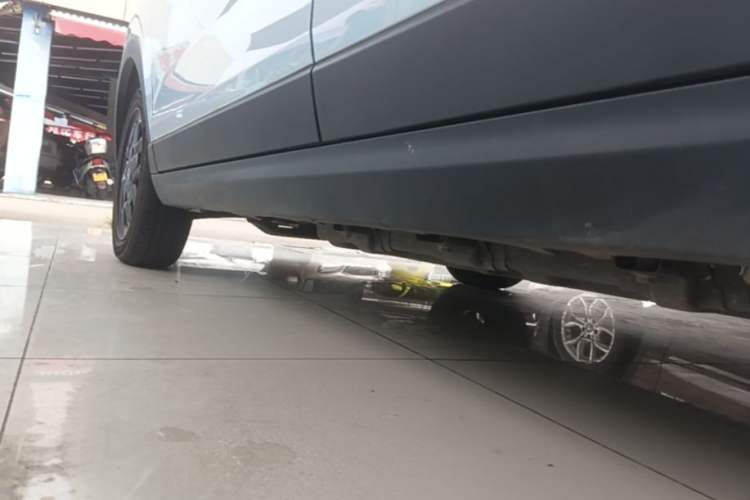 Used Leapmotor T03 2025 310 Comfort Edition Left Side Sill