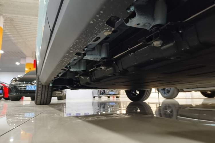 Used Leapmotor T03 2025 310 Comfort Edition Left Side Sill
