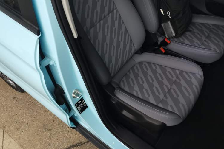 Used Leapmotor T03 2025 403 Comfort Edition Right Front Seat