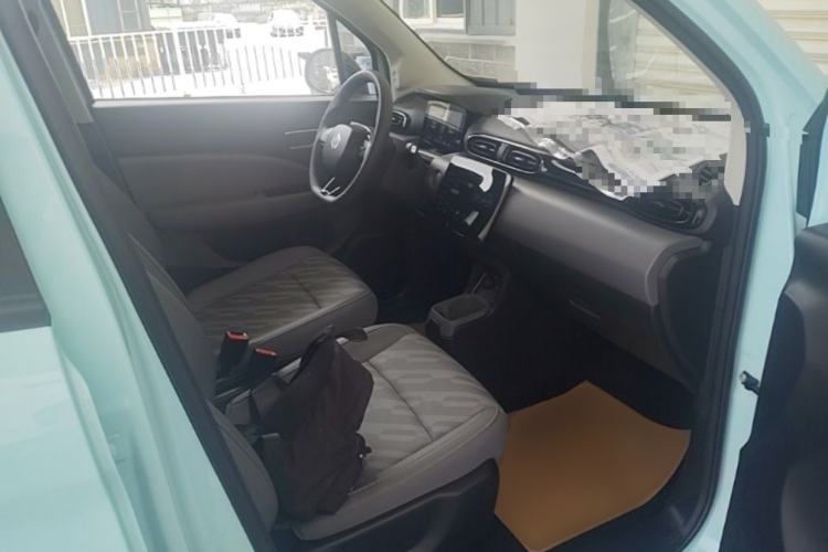 Used Leapmotor T03 2025 403 Comfort Edition Right Front Seat