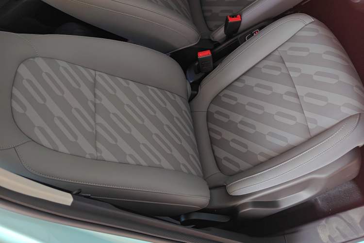 Used Leapmotor T03 2025 403 Comfort Edition Right Front Seat