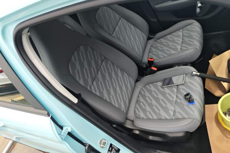 Used Leapmotor T03 2025 403 Comfort Edition Right Front Seat