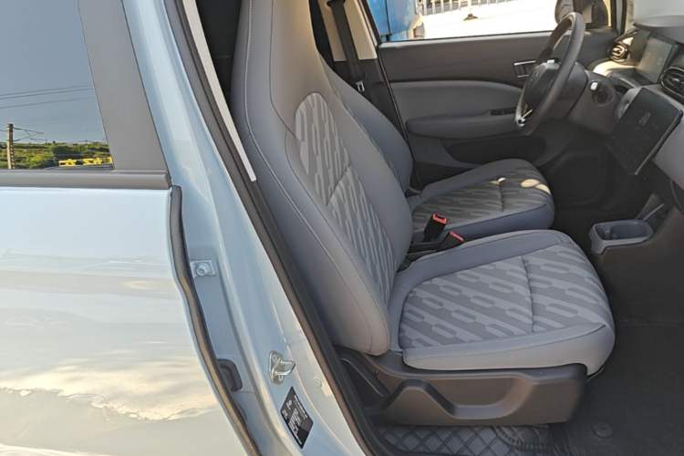 Used Leapmotor T03 2025 310 Comfort Edition Right Front Seat