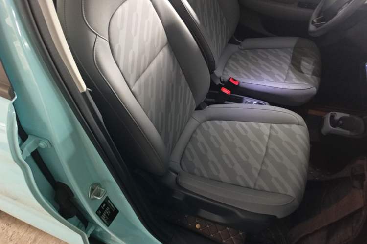 Used Leapmotor T03 2025 403 Comfort Edition Right Front Seat