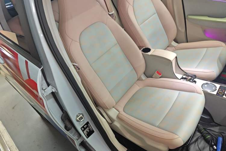 Used Leapmotor T03 2025 310 Comfort Edition Right Front Seat