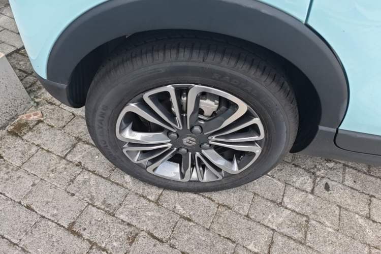 Used Leapmotor T03 2025 403 Comfort Edition Right Rear Wheel Hub